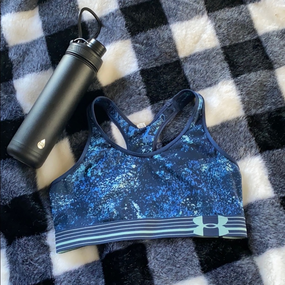 Under Armour Sports Bra 💙